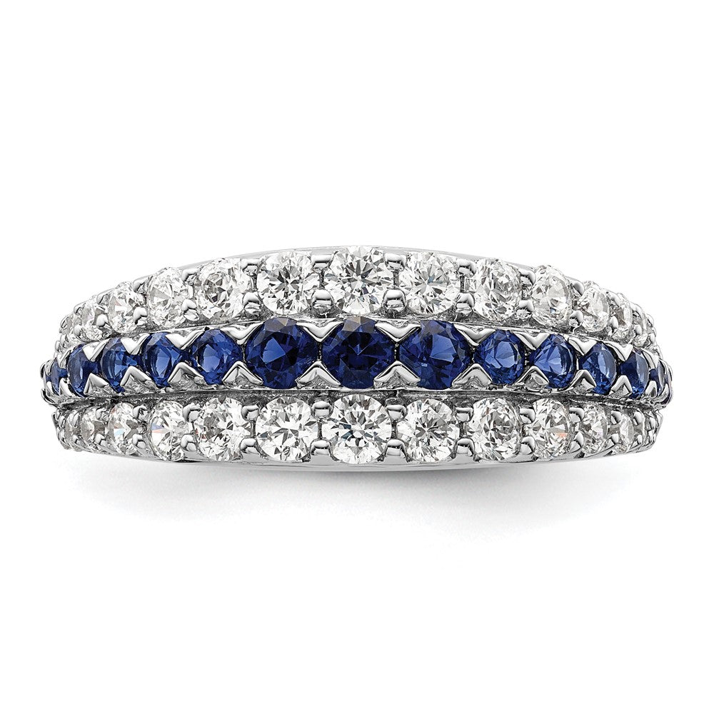 14K Weißgold Ring mit 0,875 ct. im Labor gezüchteten Diamanten VS/SI+ G+ und im Labor gezüchtetem blauen Saphir