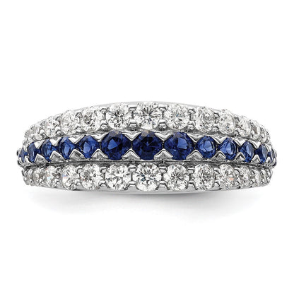 14K Weißgold Ring mit 0,875 ct. im Labor gezüchteten Diamanten VS/SI+ G+ und im Labor gezüchtetem blauen Saphir