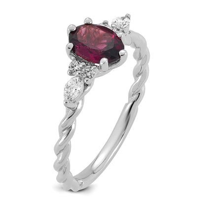 14K Weißgold Diamant- und 7x5 Oval Juni/Rhodolith-Granat-Ring mit gedrehtem Design, Größe 7