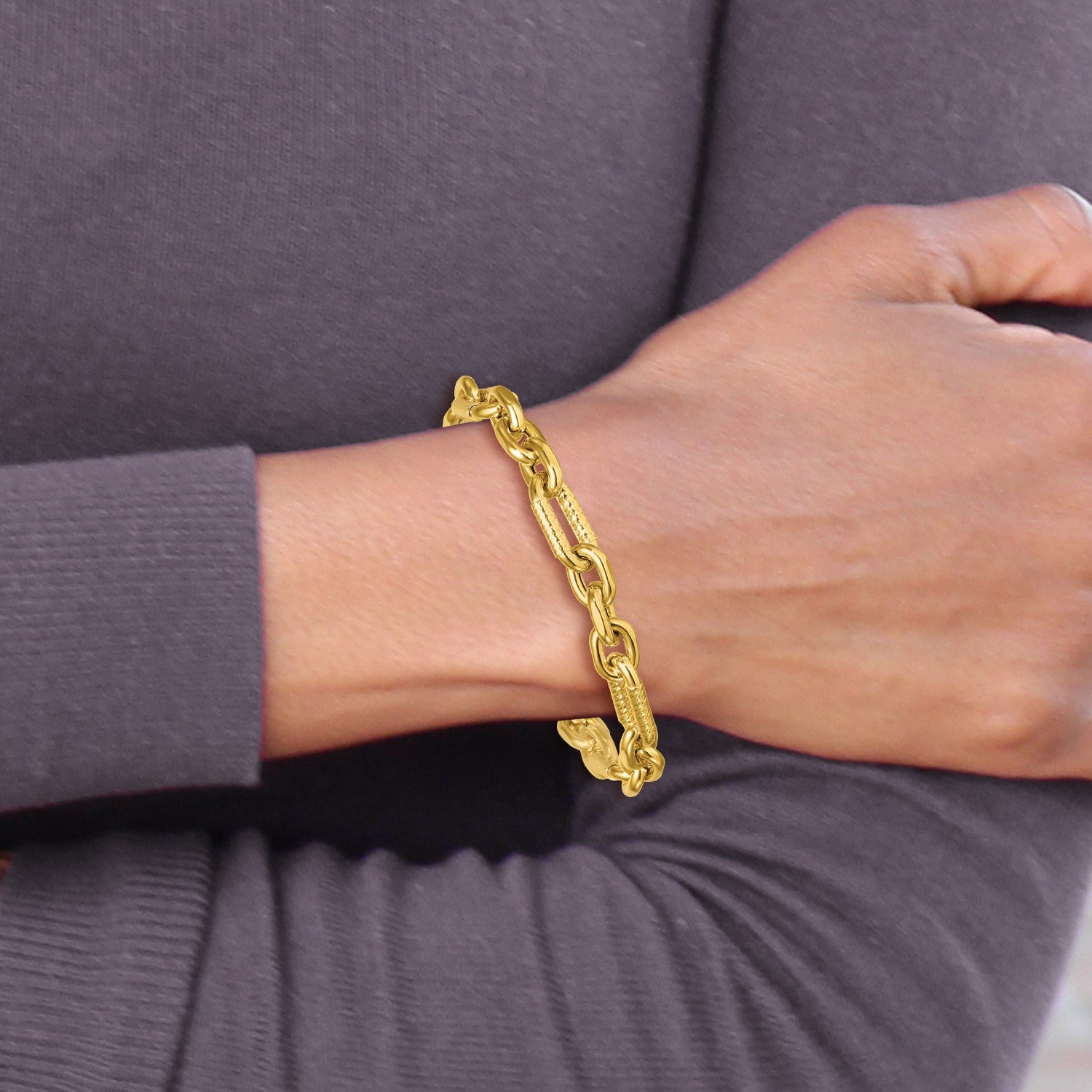 14K Gelbgold Poliert 8.8mm Diamantiert Fantasie Figaro Glieder 7.5 Zoll Armband