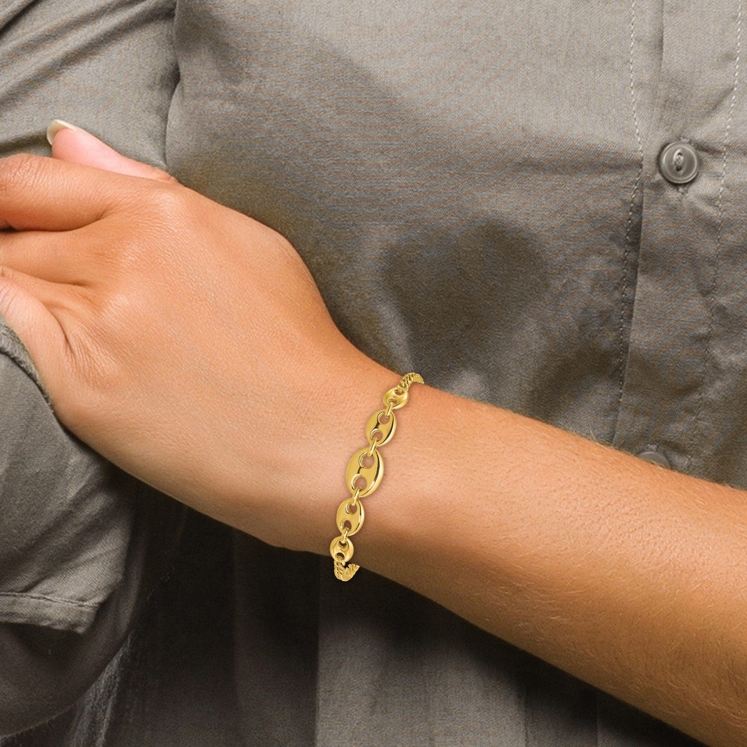 14K Gelbgold Poliert Abgestuft Gewölbt Marine und Panzer Glieder 7 Zoll Armband