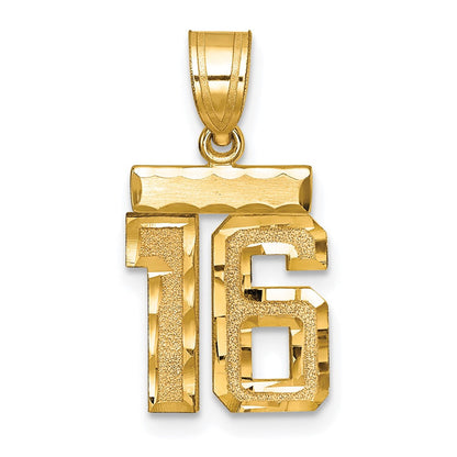 14K Gelbgold kleiner gebürsteter Charm mit Diamantschliff „Zahl 16