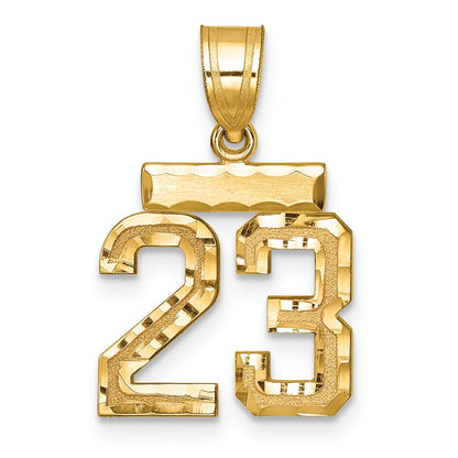 14K Gelbgold Kleiner Gebürsteter Diamantgeschliffener Charm „Zahl 23“