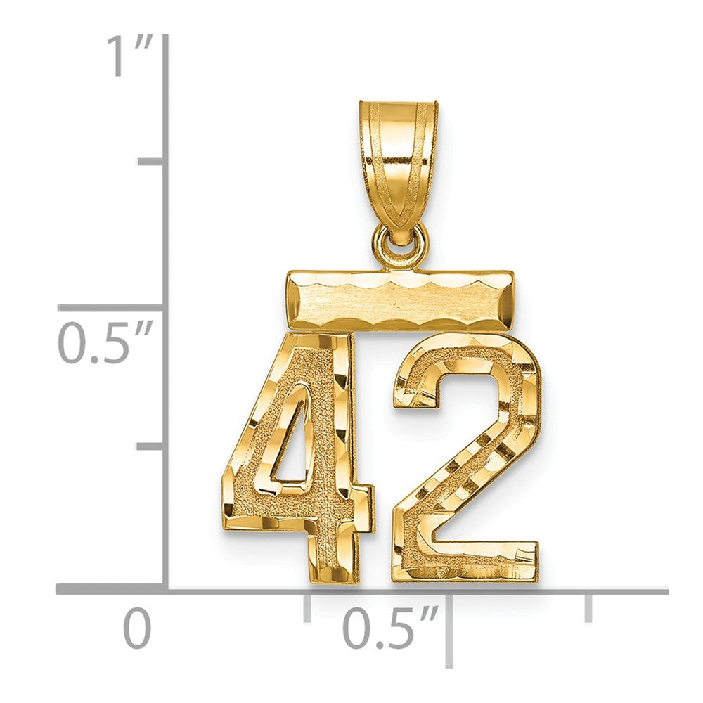 14K Gelbgold kleiner gebürsteter Charm mit Diamantschliff, Zahl 42