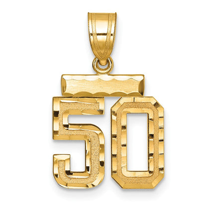 14K Gelbgold Kleiner Gebürsteter Diamantgeschliffener Charm „Zahl 50“