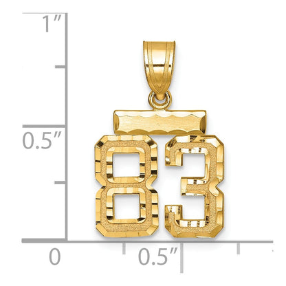 14K Gelbgold Kleiner Gebürsteter Diamantgeschliffener Charm „Zahl 83