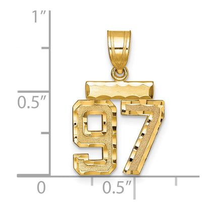 14K Gelbgold kleiner gebürsteter Charm mit Diamantschliff „Zahl 97“