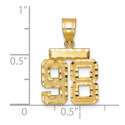 14K Gelbgold Kleiner Gebürsteter Diamantgeschliffener Charm „Zahl 98