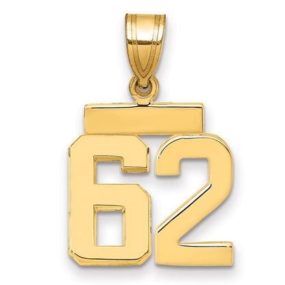 14K Gelbgold Kleiner Polierter Charm „Zahl 62“