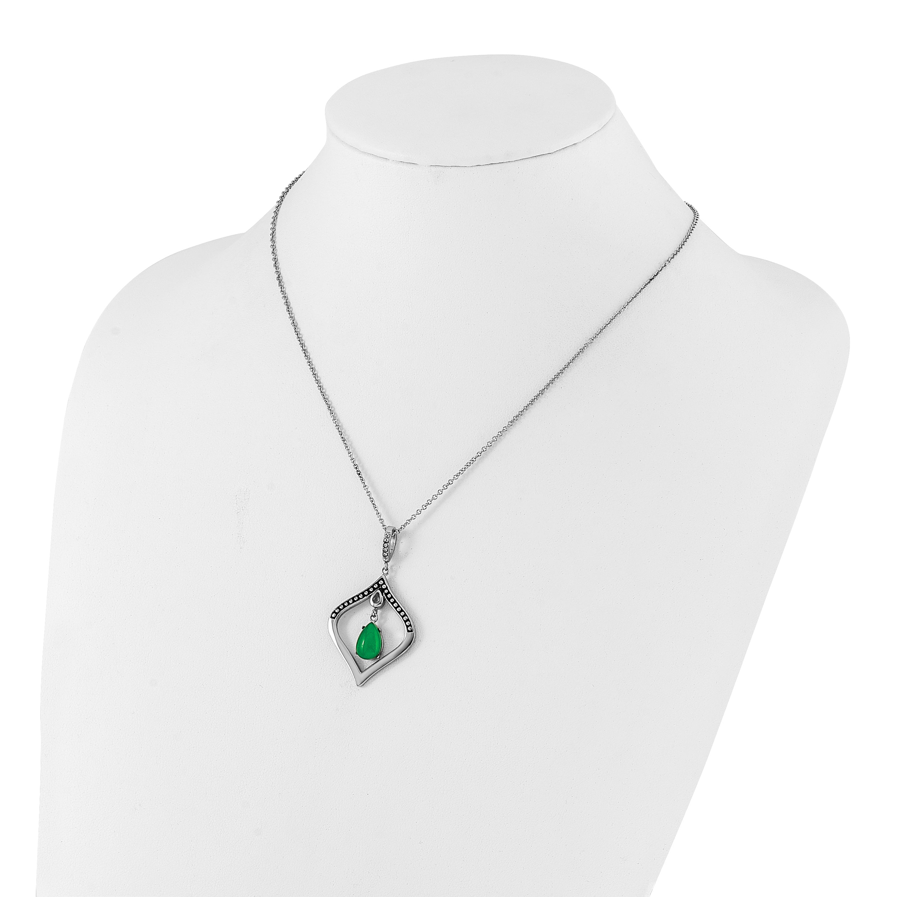 Edelstahl Poliert & Antikisiert Synthetisch Dyed Jade Zirkonia mit 2 Zoll Verlängerung. Halskette