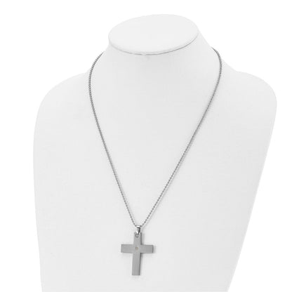 Edelstahl Chisel Poliert mit 14K Gold Akzente.02 Karat Diamant Kreuz Anhänger auf A 22 Zoll Kugel Halskette