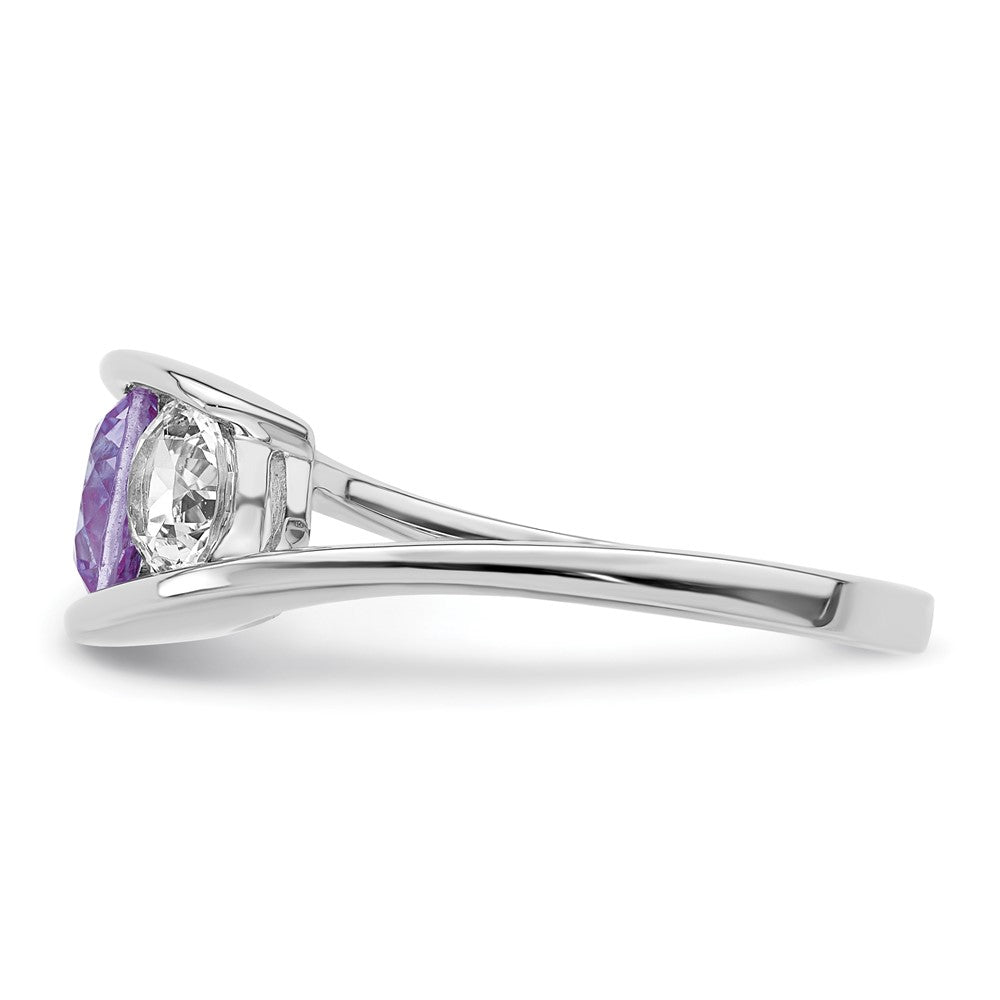 Ring der Survivor Kollektion mit klarem/violettem Swarovski-Topas im Journey-Design aus 10K Weißgold