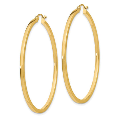 14K Gelbgold 2mm Quadratisch Röhre Creolen