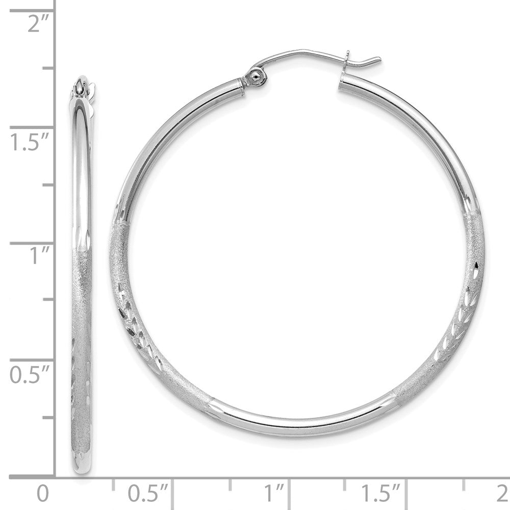 14K Weißgold Satiniert und Diamantiert 2mm Rund Creolen