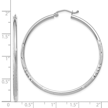 14K Weißgold Satiniert und Diamantiert 2mm Rund Creolen