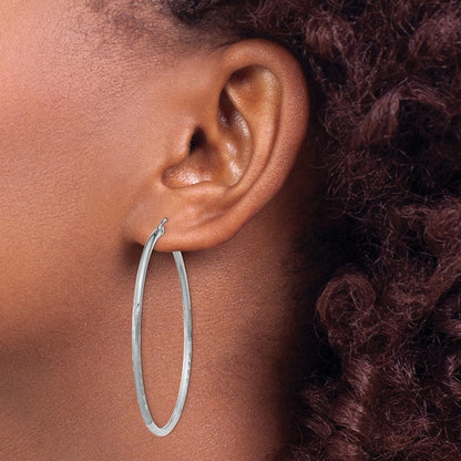 14K Weißgold Satiniert und Diamantiert 2mm Rund Creolen