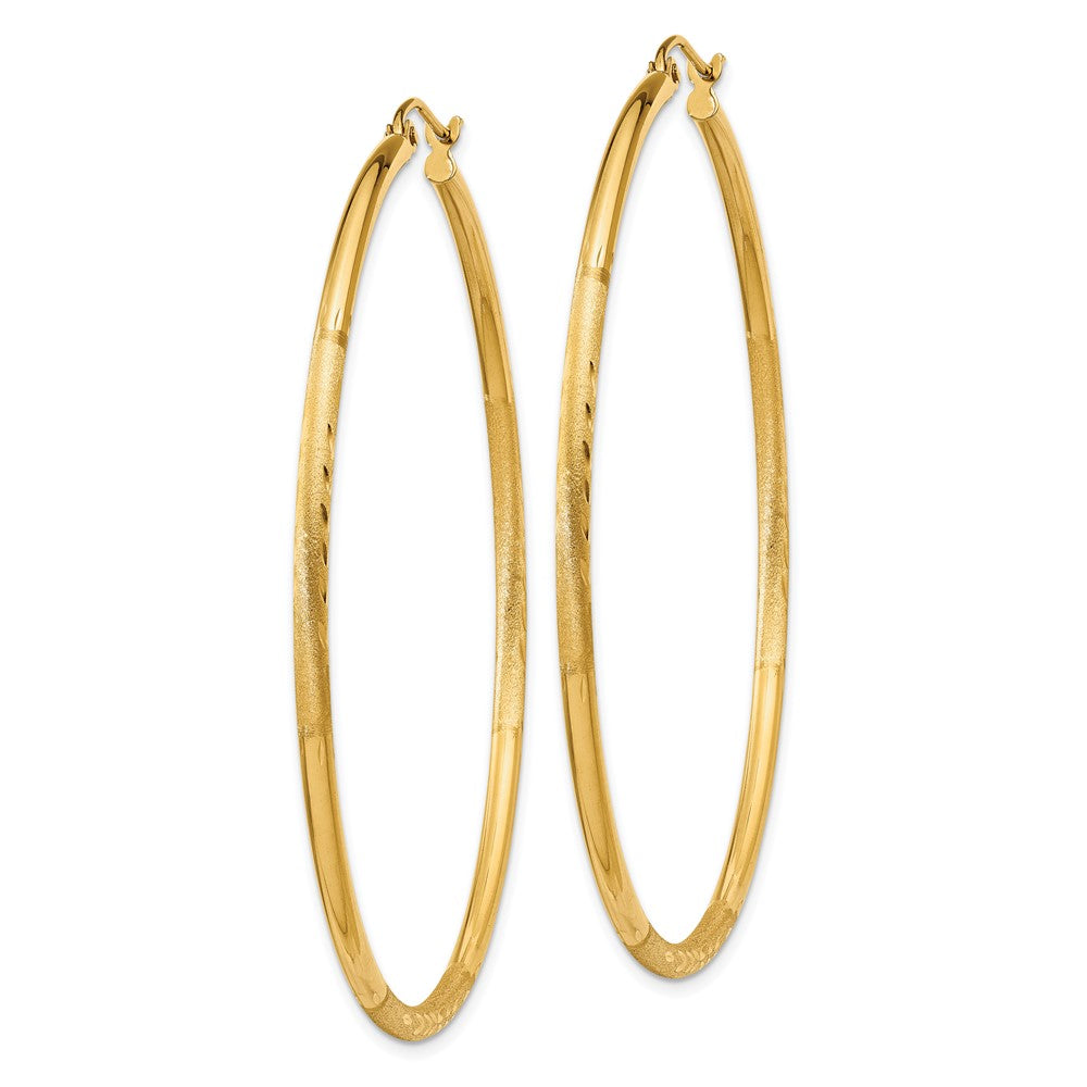 14K Gelbgold Satiniert und Diamantiert 2mm Rund Röhre Creolen