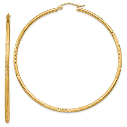14K Gelbgold Satiniert und Diamantiert 2mm Rund Röhre Creolen