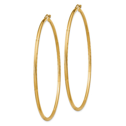 14K Gelbgold Satiniert und Diamantiert 2mm Rund Röhre Creolen