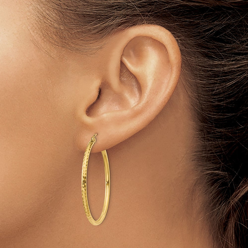 14K Gelbgold Diamantiert 2mm Rund Röhre Creolen