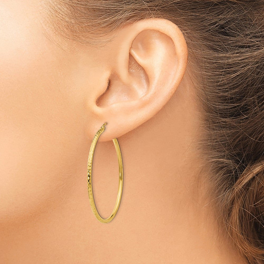 14K Gelbgold Diamantiert 2mm Rund Röhre Creolen