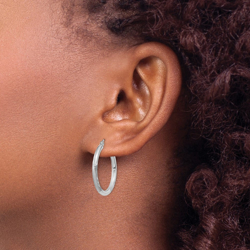 14K Weißgold Satiniert und Diamantiert 3mm Rund Creolen