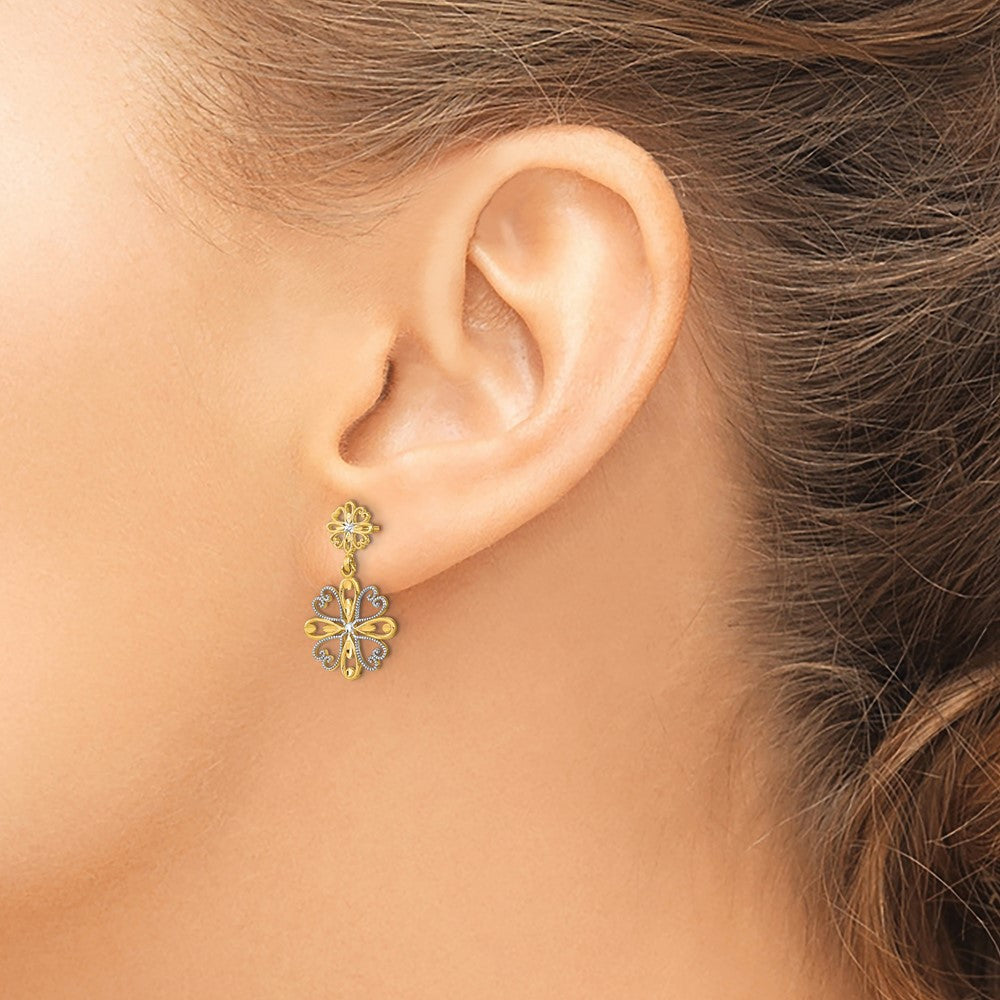 14K Gelb & Rhodium mit Rhodium Gekugelt Herz Petal Blumen Ohrhänger