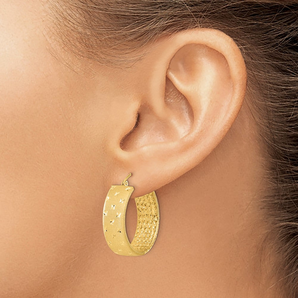 14K Gelbgold Poliert Satiniert und Diamantiert Creolen