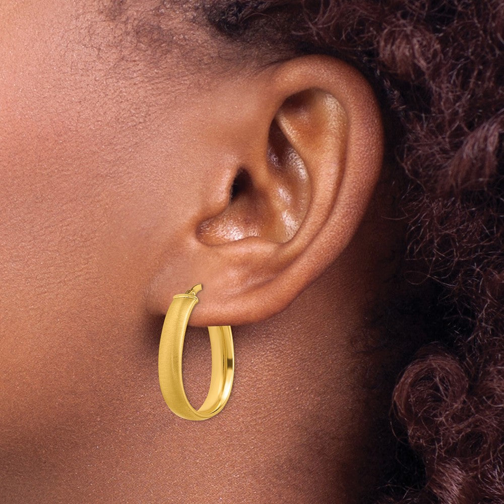 14K Gelbgold 4.85x18.5mm Satiniert und Poliert Tropfen Creolen