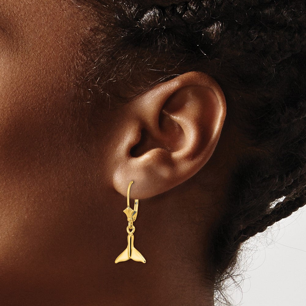 14K Gelbgold Klein Wal Schwanz Ohrhänger mit Brisur