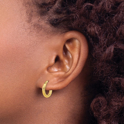 14K Gelbgold Poliert und Diamantiert 2.4mm Creolen