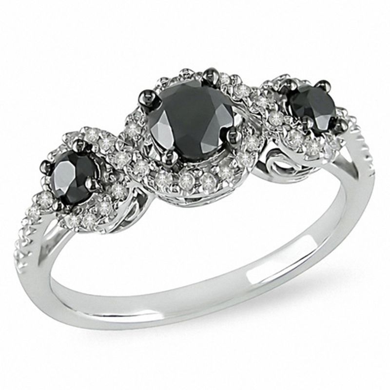1 ct. Gesamtgewicht behandelter schwarzer und weißer Diamant Dreistein-Ring mit Halo in 14K Weißgold