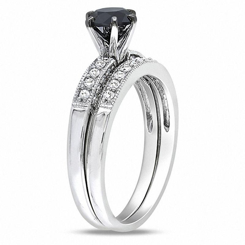 Brautset mit 1,25 ct. behandelten schwarzen und weißen Diamanten aus 14K Weißgold