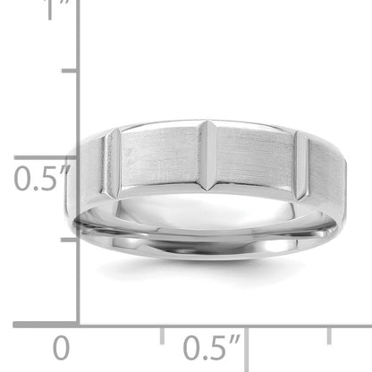 14K Weißgold 6 mm Ehering mit hohem Gewicht, Komfort-Passform, gebürstet/poliert, abgeschrägte Kante mit vertikalen Linien