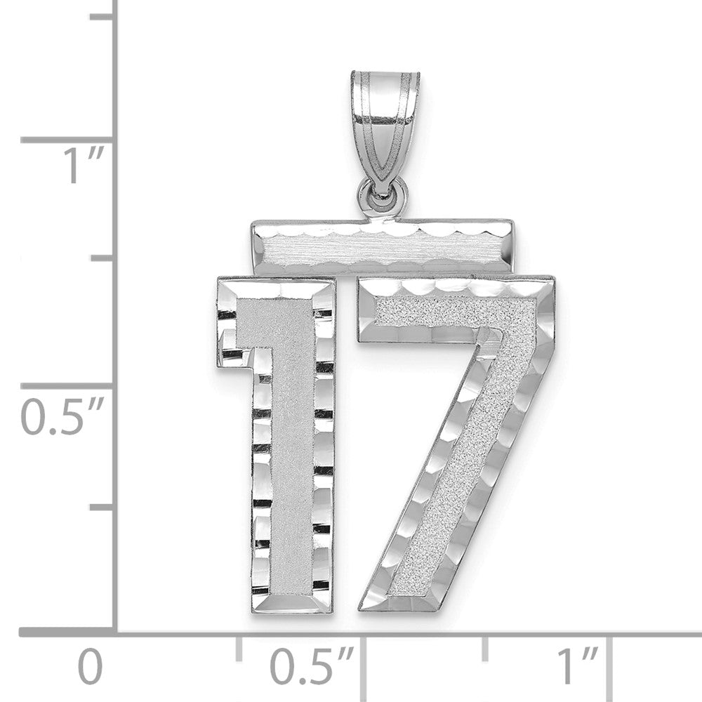 14K Weißgold Großer Gebürsteter Diamantschliff Zahl 17 Charm