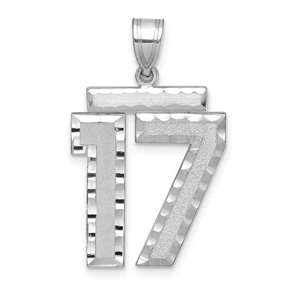 14K Weißgold Großer Gebürsteter Diamantschliff Zahl 17 Charm