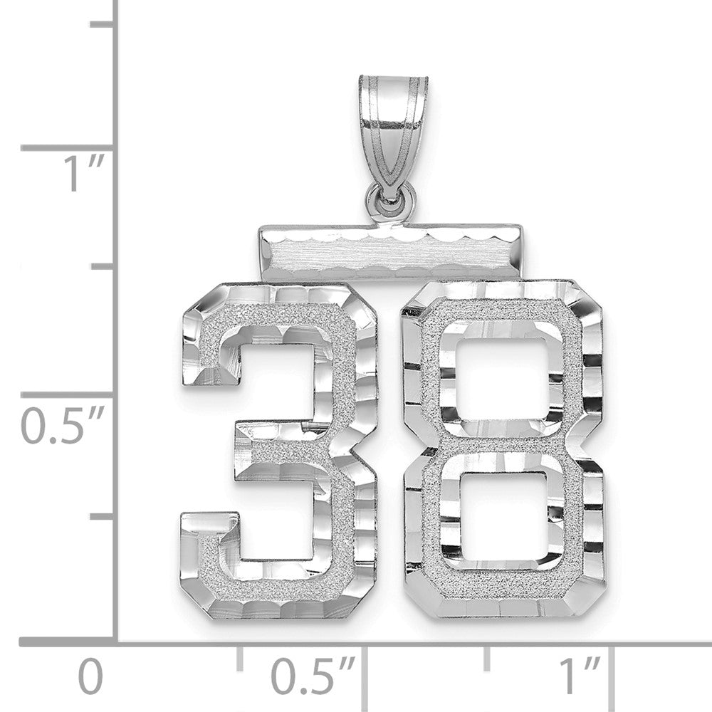 14K Weißgold Großer Gebürsteter Diamantgeschliffener Charm „Zahl 38“