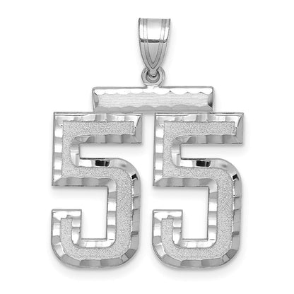 14K Weißgold großer gebürsteter Zahl-55-Charm mit Diamantschliff
