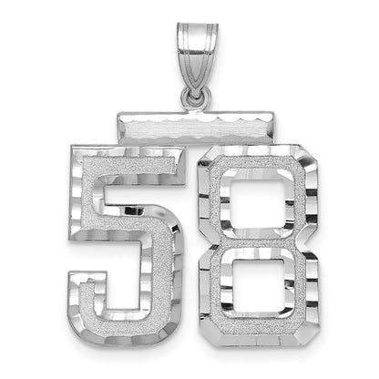 Großer Charm „Zahl 58“ mit Diamantschliff, gebürstet, aus 14K Weißgold