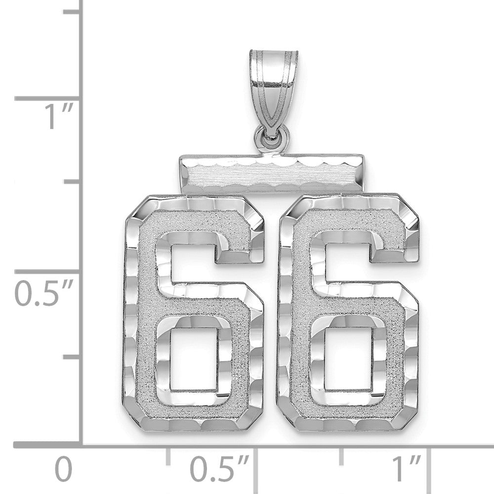 14K Weißgold großer gebürsteter Charm mit Diamantschliff „Zahl 66“