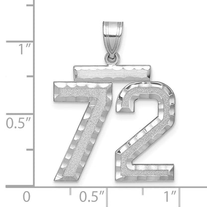 14K Weißgold großer gebürsteter Charm mit Diamantschliff „Zahl 72“