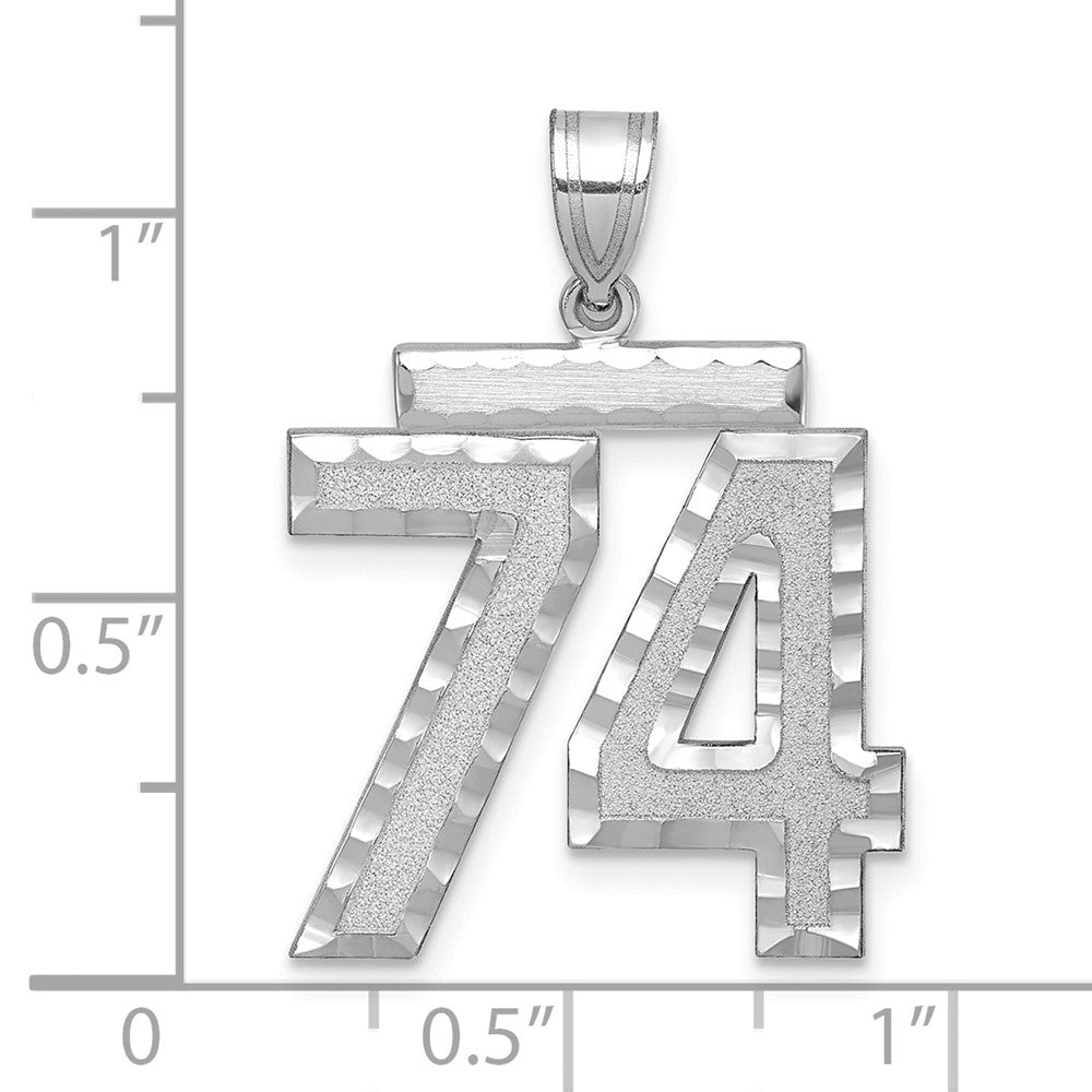 14K Weißgold Großer Gebürsteter Diamantgeschliffener Zahl-74-Charm
