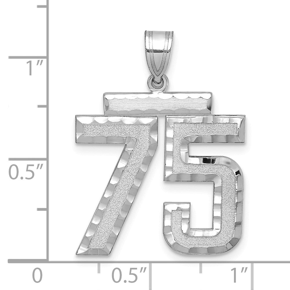14k Weißgold großer gebürsteter Charm mit diamantgeschliffener Zahl 75