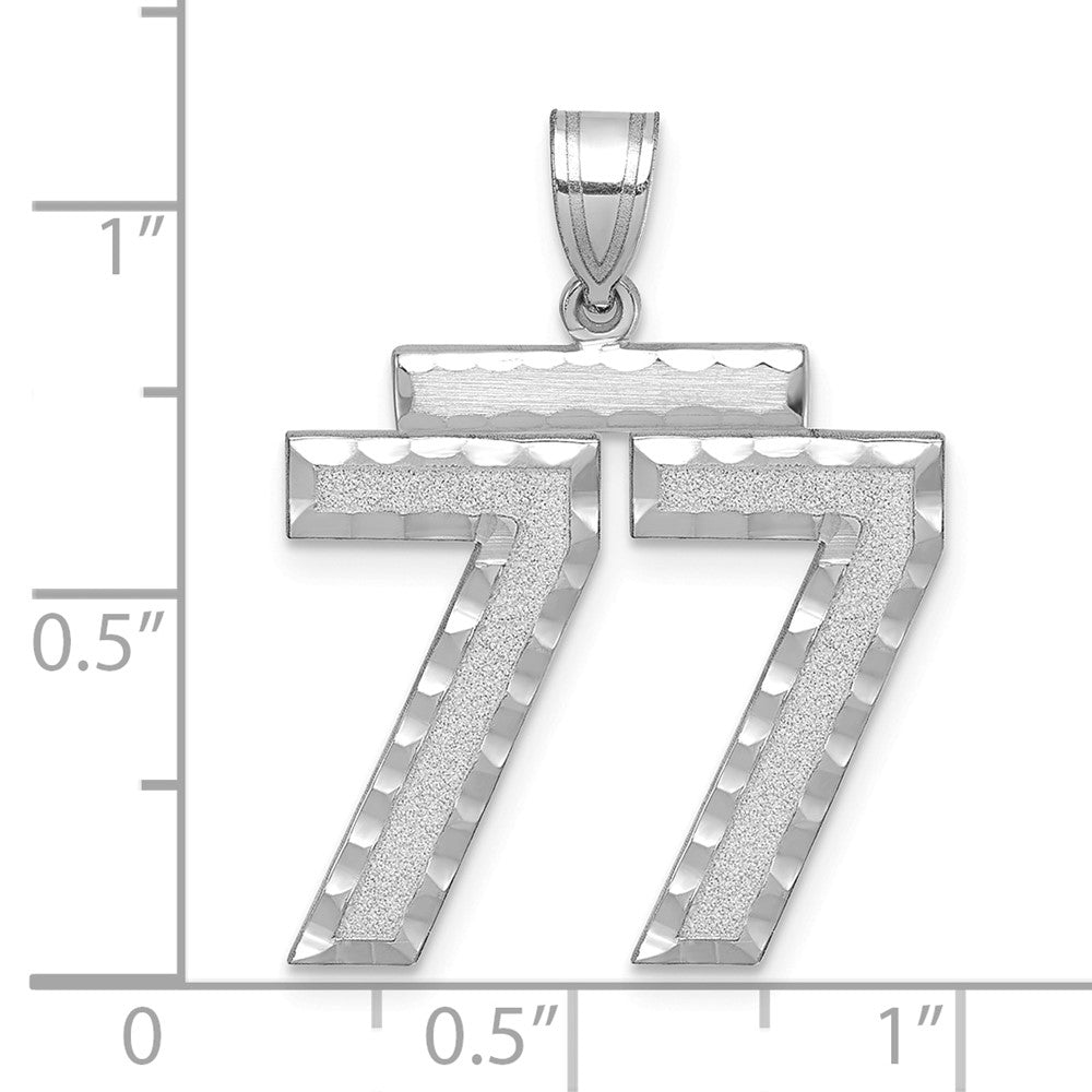 14K Weißgold Großer Gebürsteter Diamantgeschliffener Charm Nummer 77