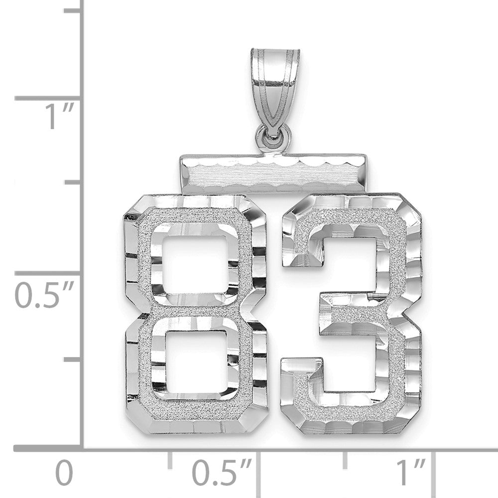 14K Weißgold großer gebürsteter Diamant-Charm mit diamantierter Zahl 83