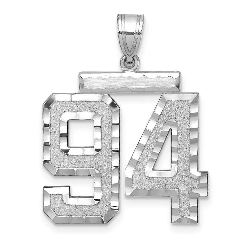 14K Weißgold großer gebürsteter Zahl-94-Charm mit Diamantschliff