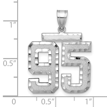 14K Weißgold großer gebürsteter Charm mit Diamantschliff Zahl 95