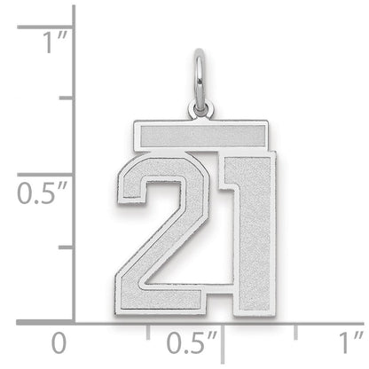 14K Weißgold Charm „Zahl 21“ mit mattierter Oberfläche, mittelgroß