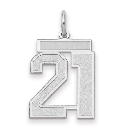 14K Weißgold Charm „Zahl 21“ mit mattierter Oberfläche, mittelgroß