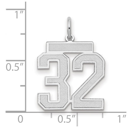 14K Weißgold Medium Satin-Zahlenanhänger „32“